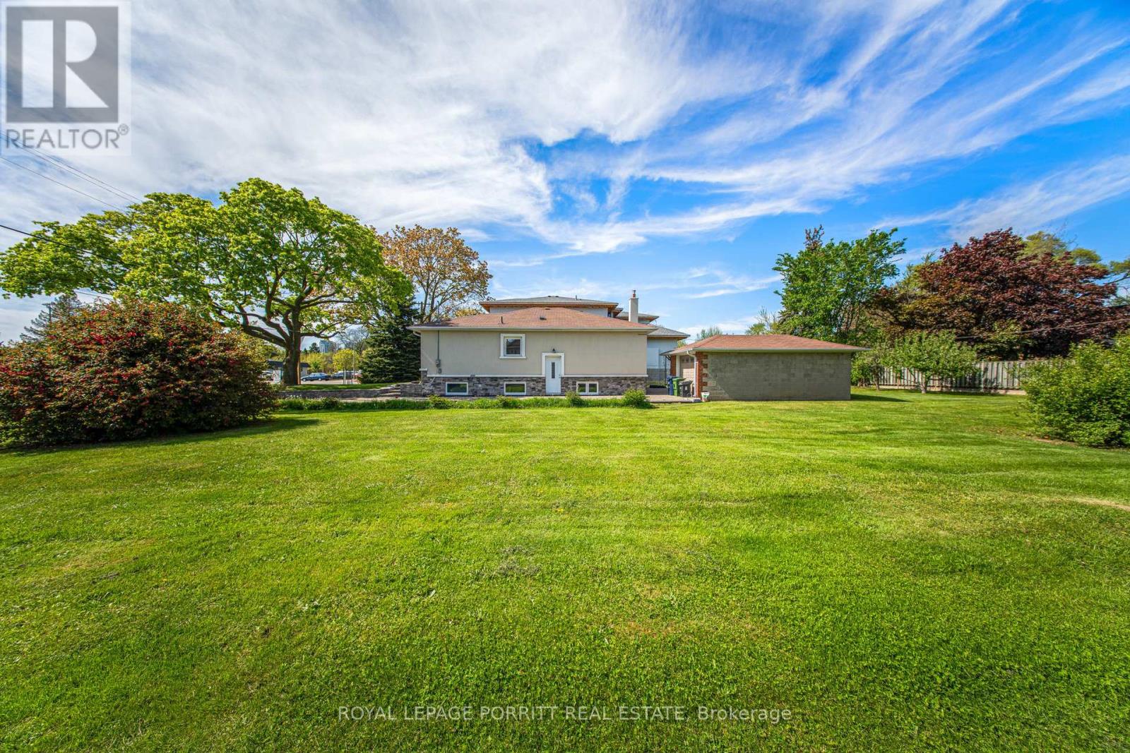 3 Orianna Drive, Toronto, Ontario  M8W 4M8 - Photo 37 - W12652410