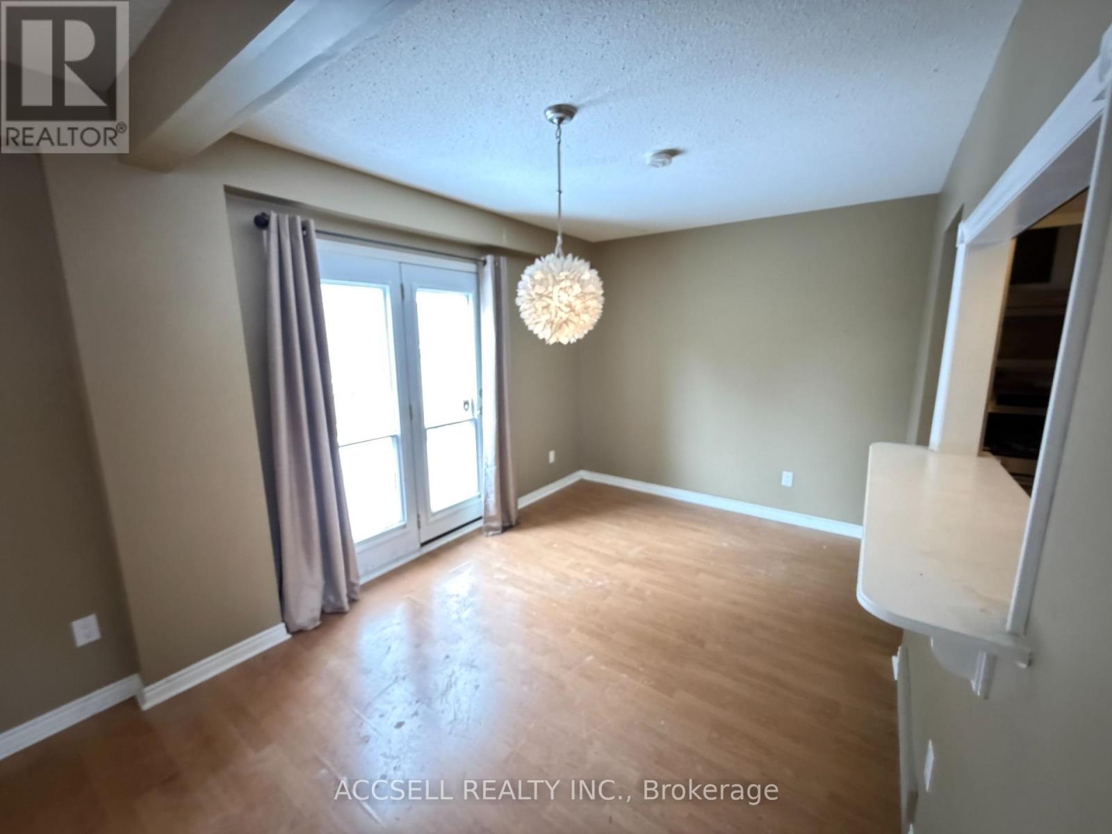 1690 Attawandaron Road, London North, Ontario  N6G 3M8 - Photo 5 - X12652388