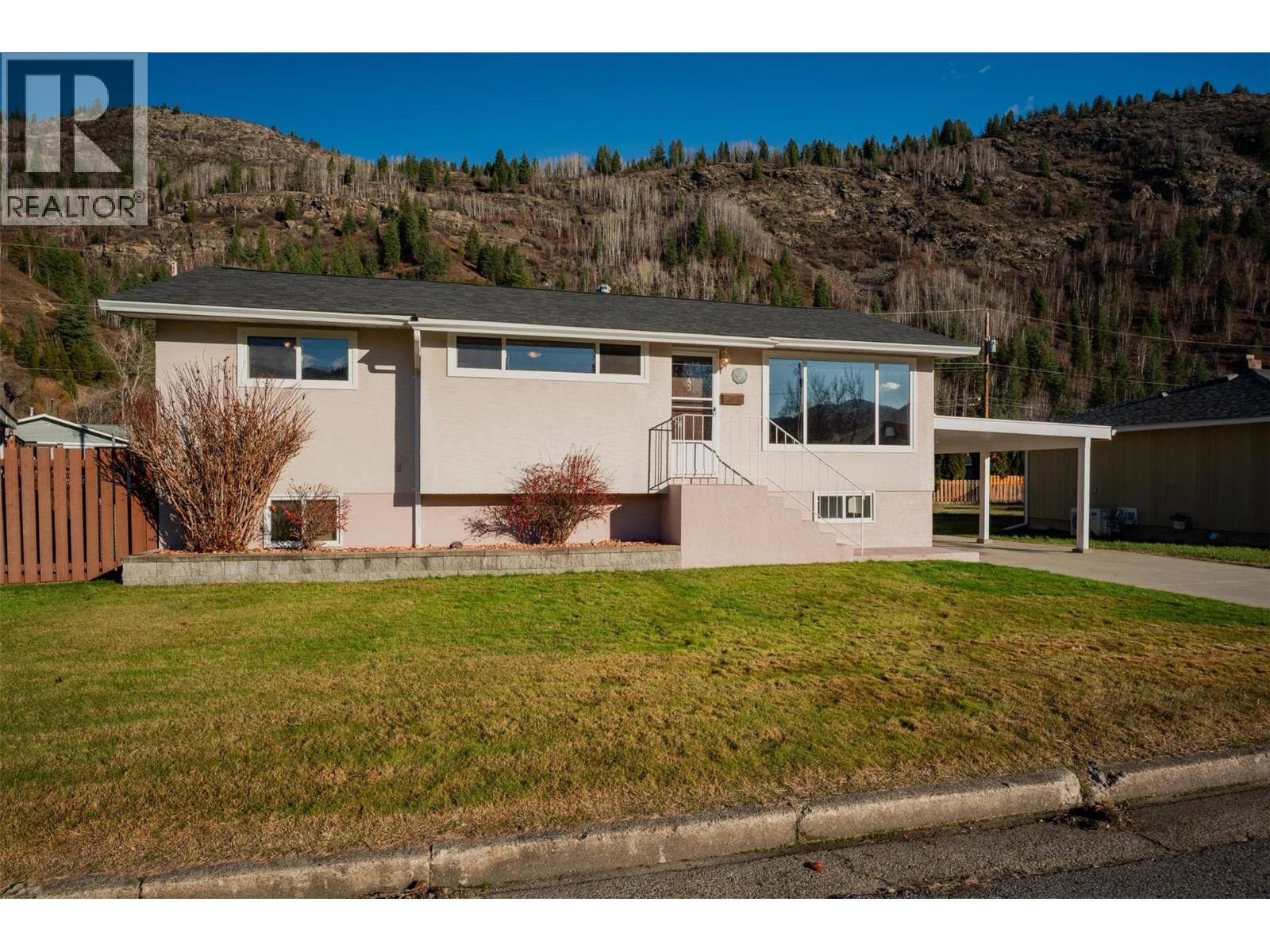 1043 Regan Crescent, Trail, British Columbia  V1R 1C3 - Photo 53 - 10370089