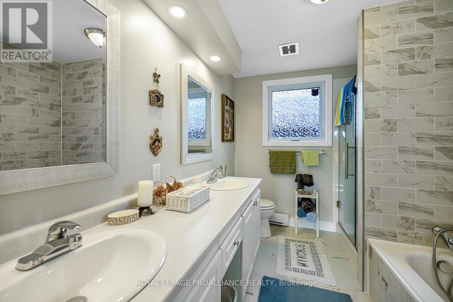 10 Cliffside Crescent, Brockville, Ontario  K6V 3A1 - Photo 32 - X12652438