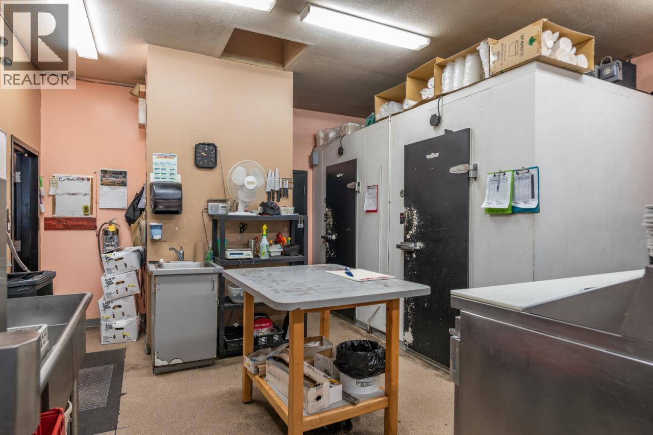 7248 2nd Street, Grand Forks, British Columbia  V0H 1H0 - Photo 35 - 10359504