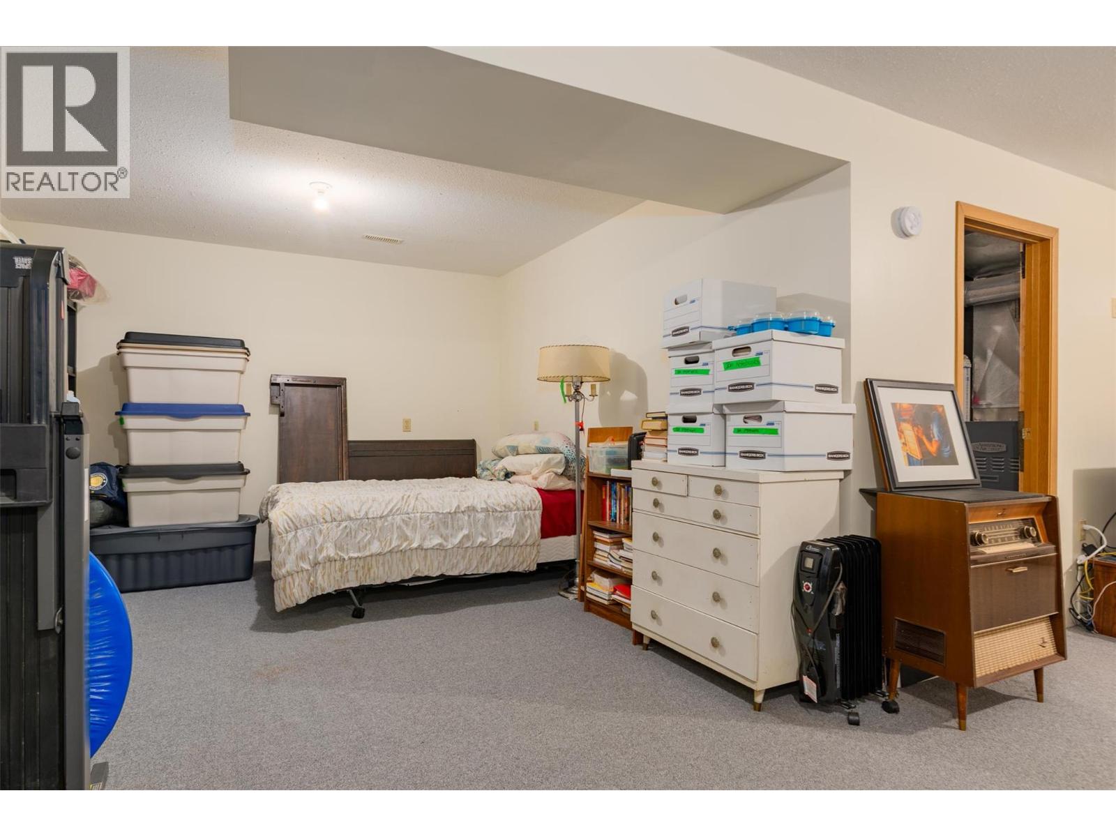 1764 Green Road, Fruitvale, British Columbia  V0G 1L0 - Photo 19 - 10366065