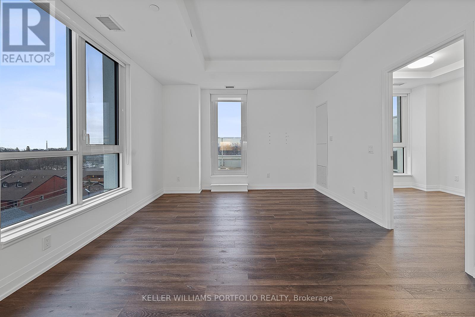 615 - 286 Main Street, Toronto, Ontario  M4C 0B3 - Photo 11 - E12652418