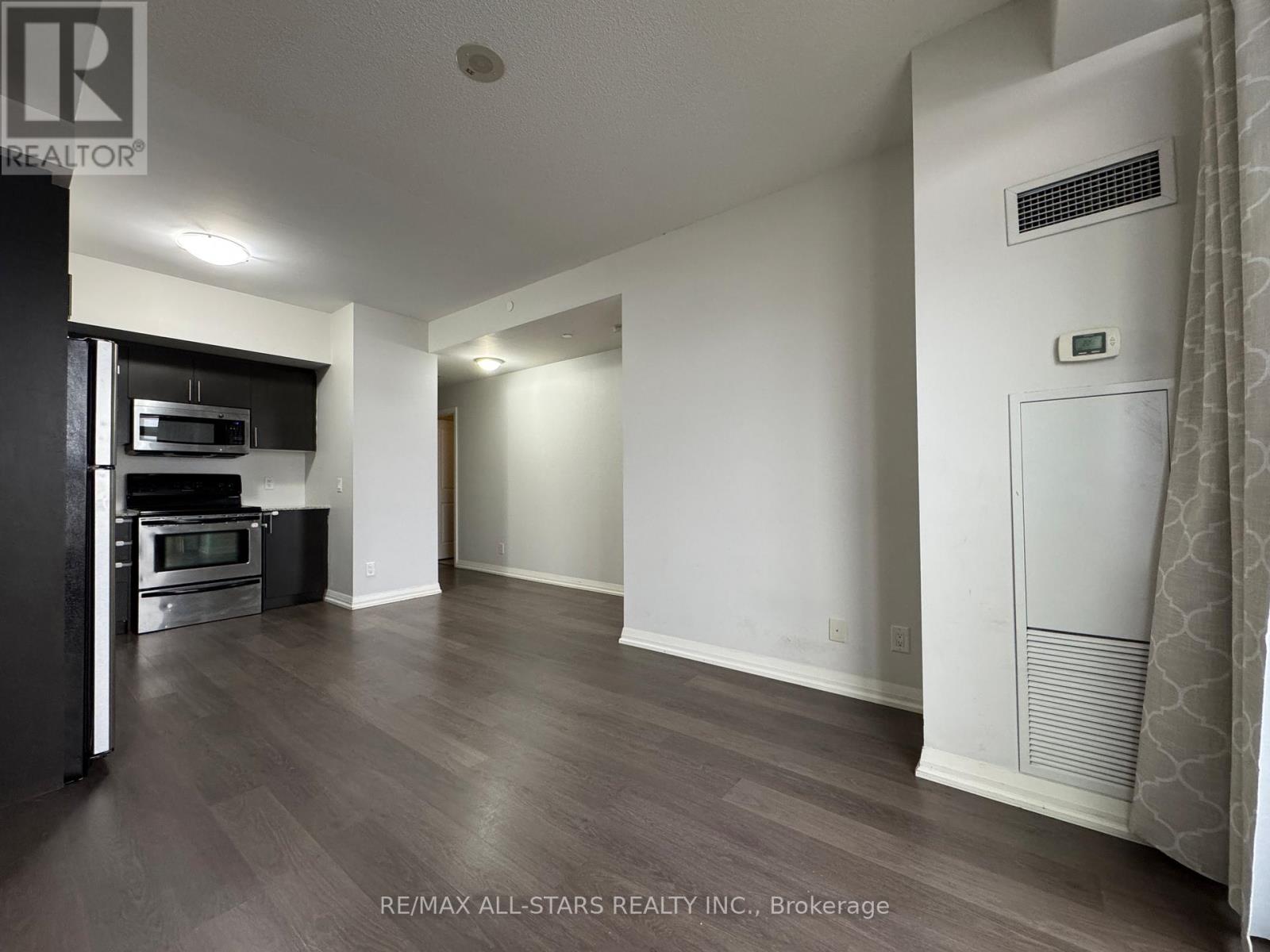 202 - 9500 Markham Road, Markham, Ontario  L6E 0N6 - Photo 5 - N12652420