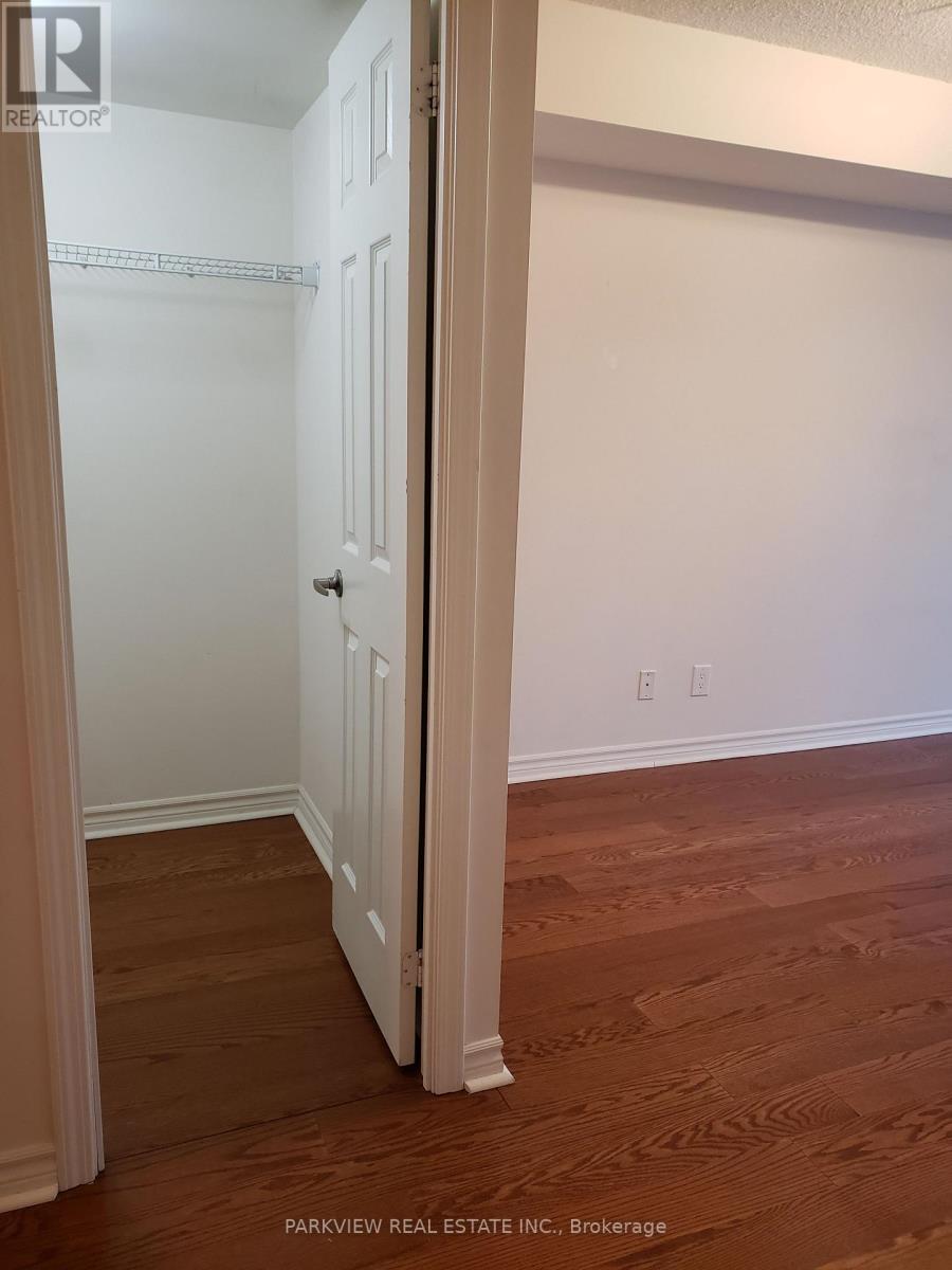 1615 - 25 Lower Simcoe Street, Toronto, Ontario  M5J 3A1 - Photo 5 - C12561008