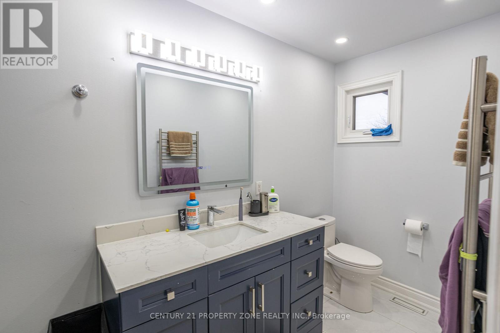 Upper - 2686 Ambercroft Trail, Mississauga, Ontario  L5M 4J9 - Photo 23 - W12652446