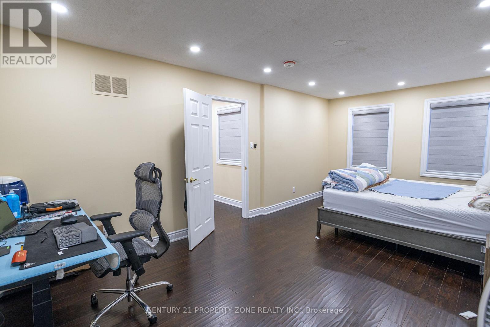 Upper - 2686 Ambercroft Trail, Mississauga, Ontario  L5M 4J9 - Photo 33 - W12652446