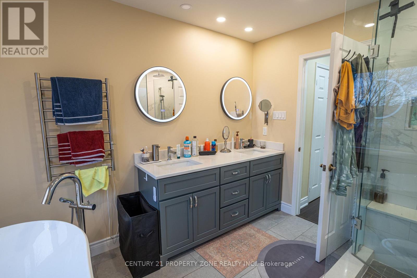 Upper - 2686 Ambercroft Trail, Mississauga, Ontario  L5M 4J9 - Photo 35 - W12652446