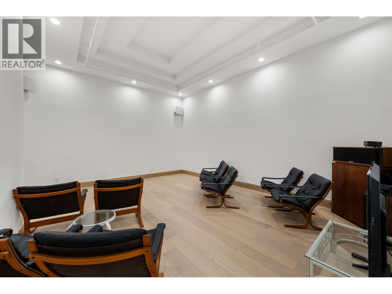 828 Beachview Drive, North Vancouver, British Columbia  V7G 1R1 - Photo 23 - R3046935