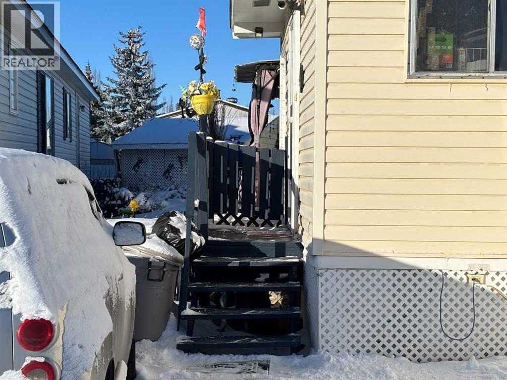 31, 649 Main Street, Airdrie, Alberta  T4B 1Z7 - Photo 2 - A2276293