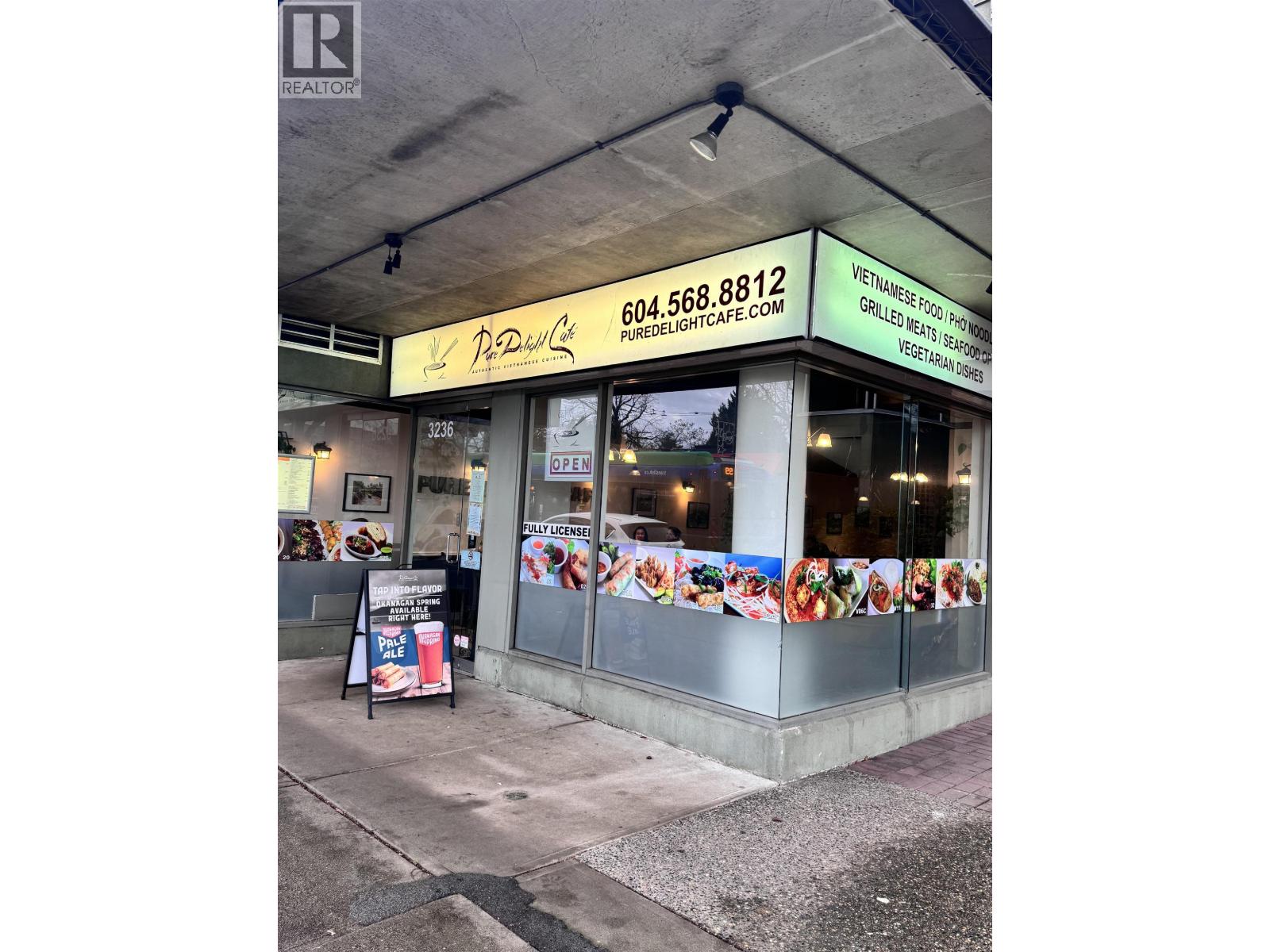 3236 W Broadway, Vancouver, British Columbia  V6K 2H4 - Photo 1 - C8074647