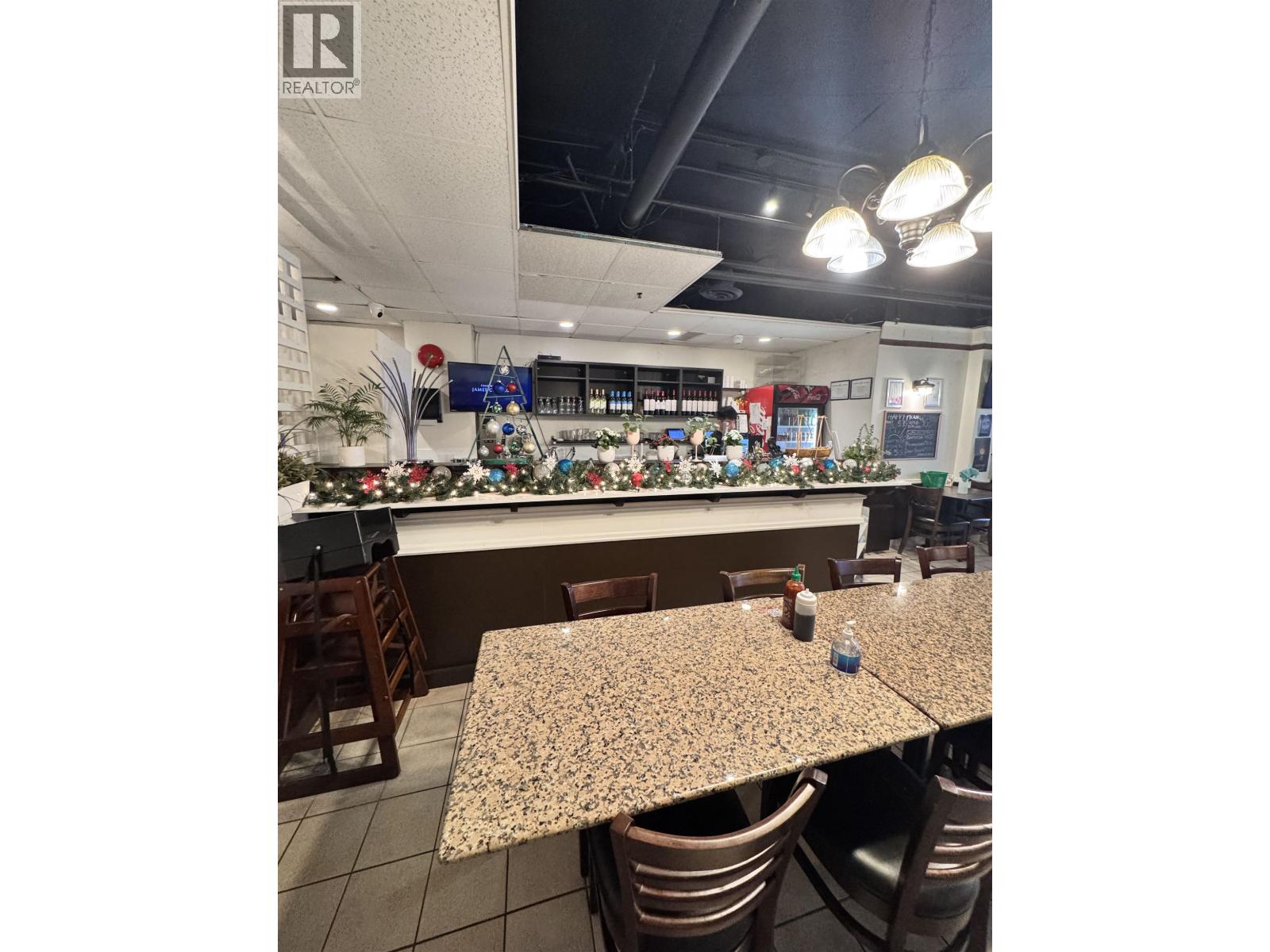 3236 W Broadway, Vancouver, British Columbia  V6K 2H4 - Photo 4 - C8074647