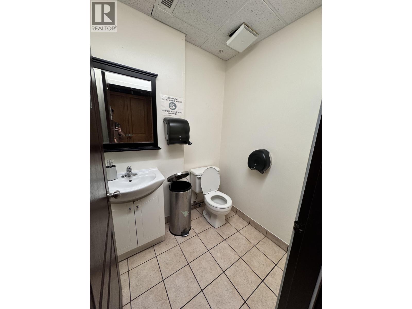 3236 W Broadway, Vancouver, British Columbia  V6K 2H4 - Photo 10 - C8074647