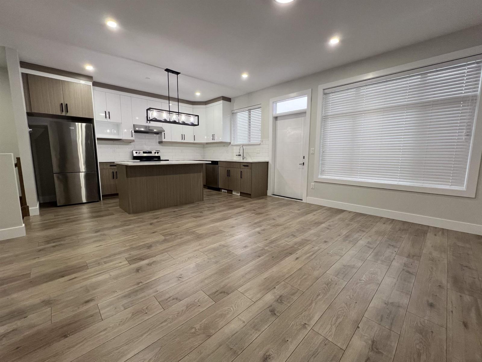 32927 3rd Avenue, Mission, British Columbia  V2V 1N2 - Photo 6 - R3074942