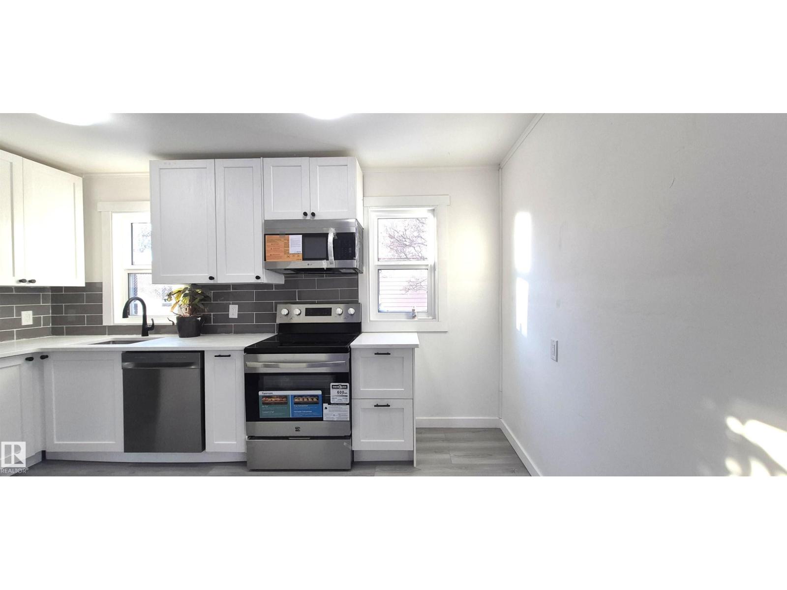 5907 121 Av Nw, Edmonton, Alberta  T5W 1P2 - Photo 2 - E4468707