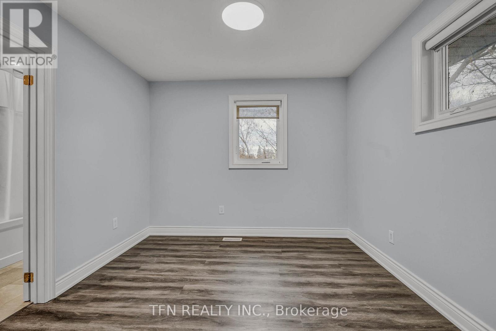 986 Robinson Street, Innisfil, Ontario  L0L 1C0 - Photo 24 - N12652468