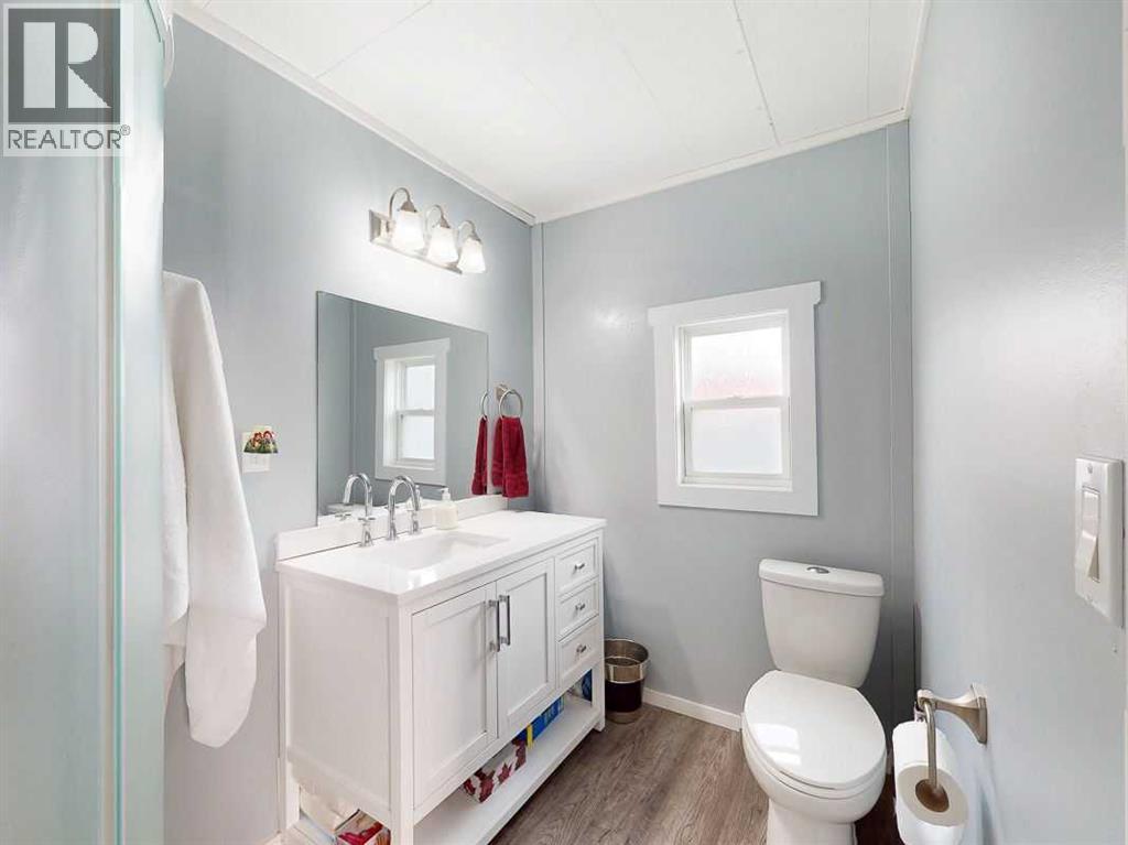 332 Grey Street, Granum, Alberta  T0L 1A0 - Photo 25 - A2268290