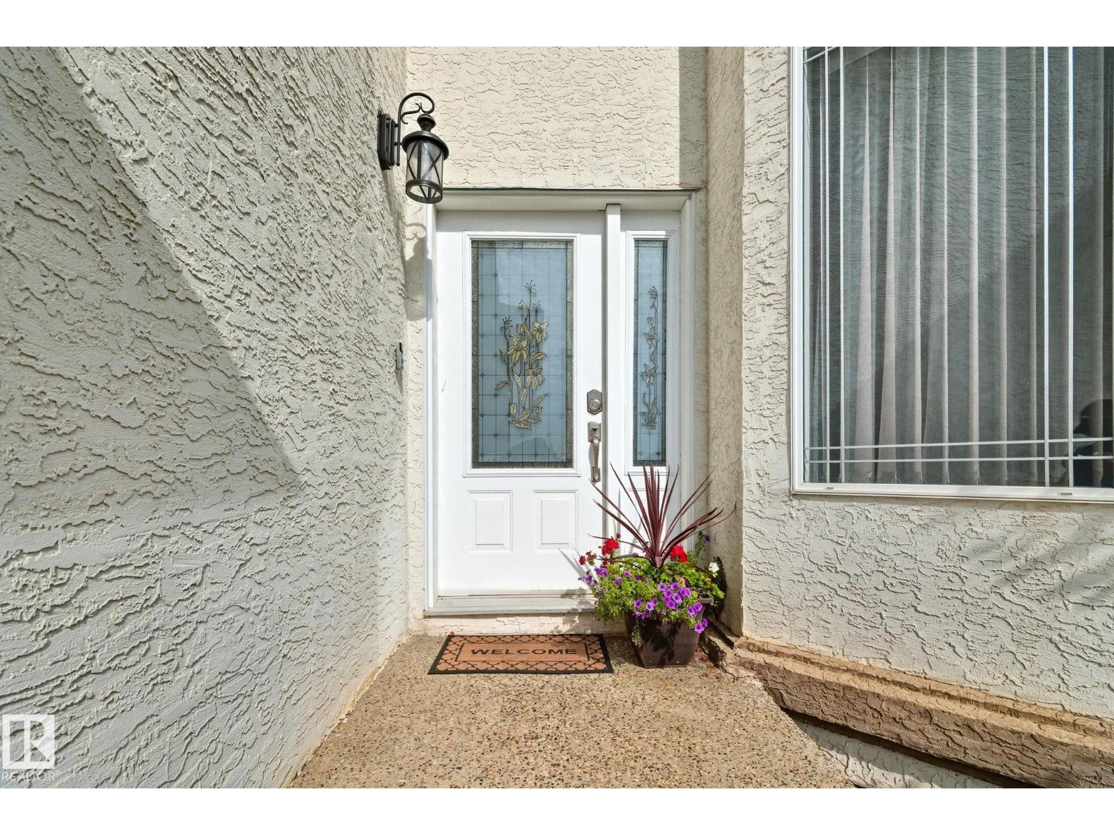 6026 164a Av Nw, Edmonton, Alberta  T5Y 0A7 - Photo 5 - E4468708