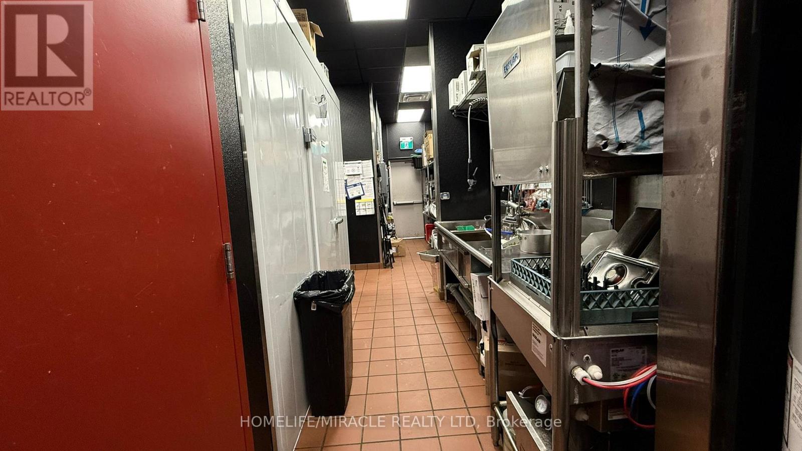 B-19 - 1675 Tenth Line Road, Ottawa, Ontario  K1E 3P6 - Photo 8 - X12617160