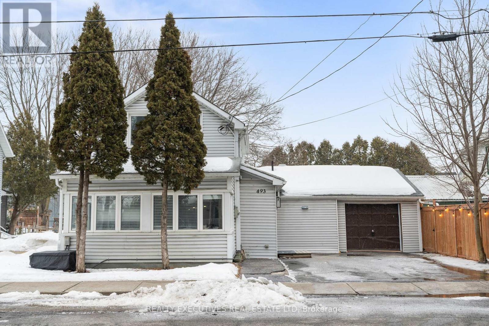 493 Gladstone Street, North Dundas, Ontario  K0C 2K0 - Photo 2 - X12652482