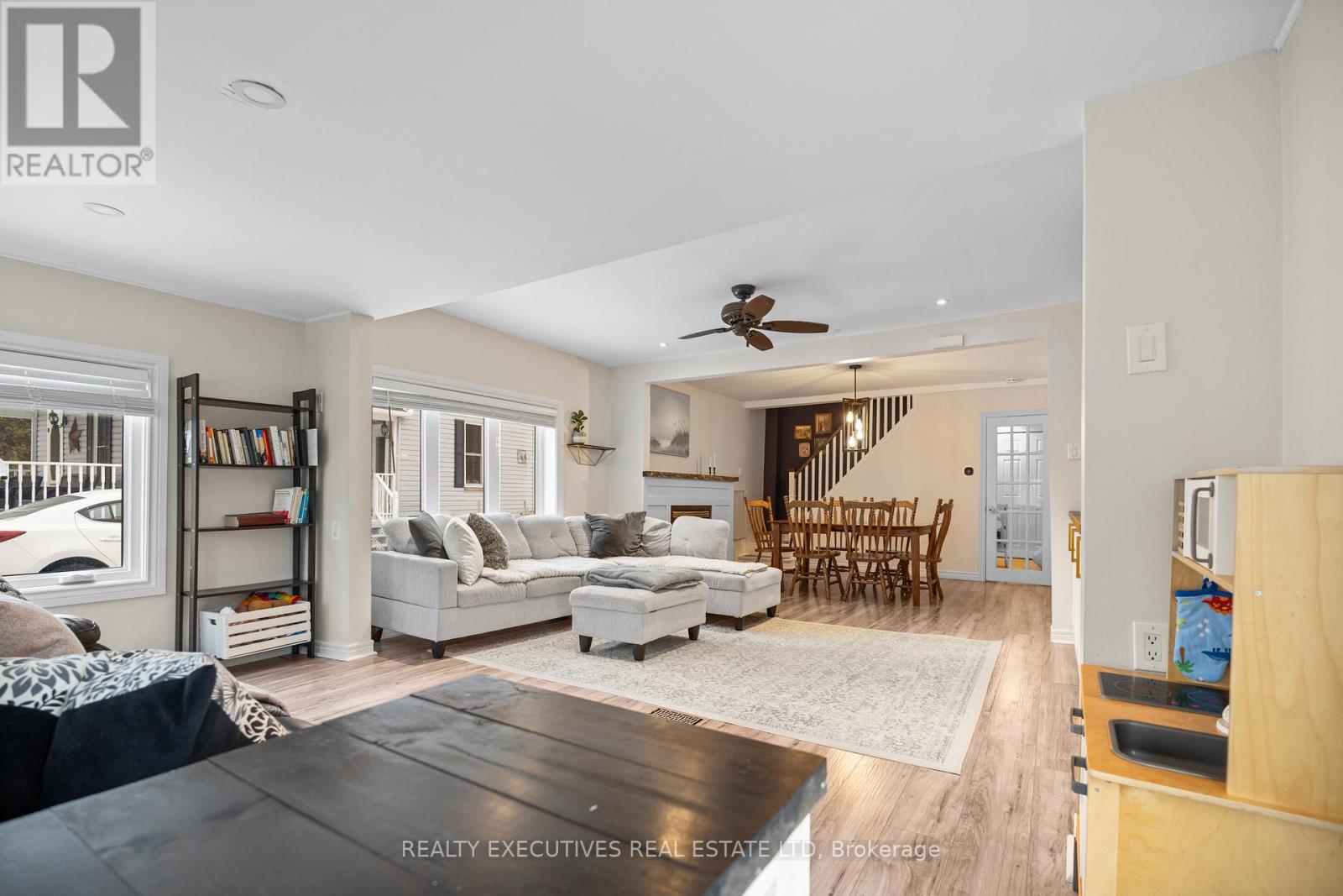 493 Gladstone Street, North Dundas, Ontario  K0C 2K0 - Photo 9 - X12652482