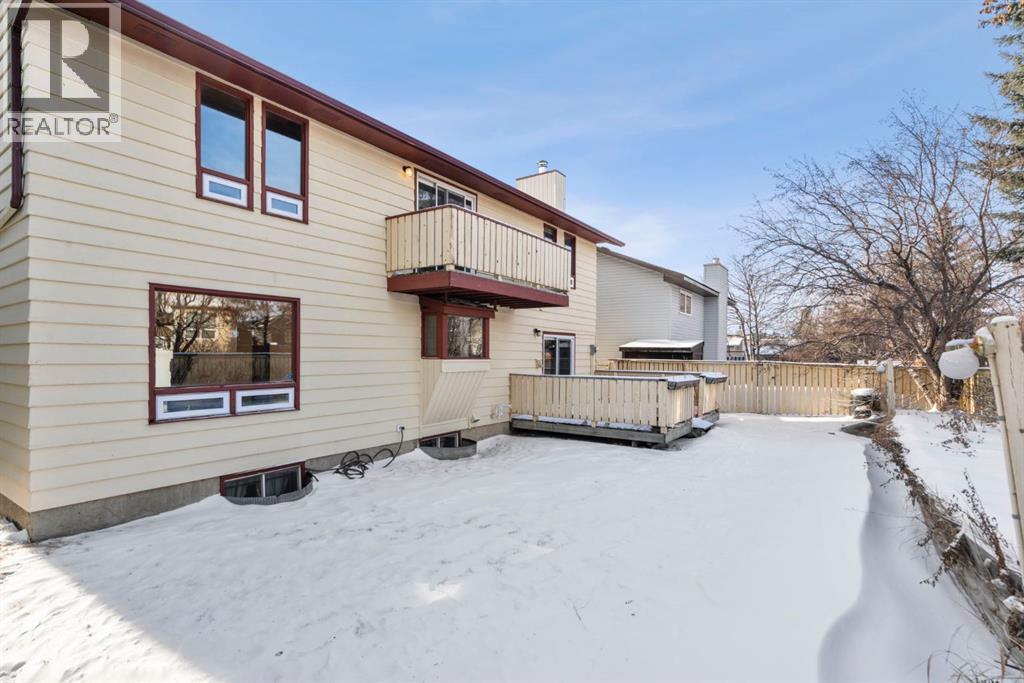 40 Edforth Road Nw, Calgary, Alberta  T3A 3V7 - Photo 47 - A2276272