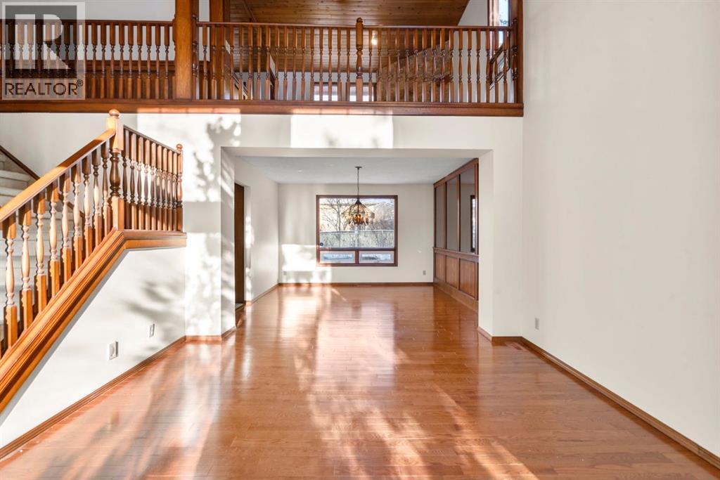 40 Edforth Road Nw, Calgary, Alberta  T3A 3V7 - Photo 6 - A2276272