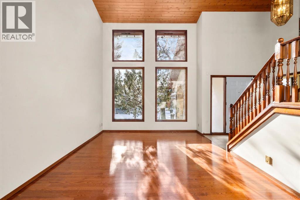 40 Edforth Road Nw, Calgary, Alberta  T3A 3V7 - Photo 8 - A2276272