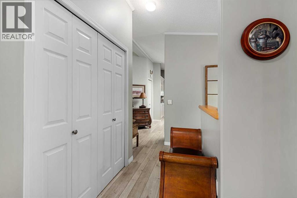 33194 Twp Rd 284, Rural Rocky View County, Alberta  T0M 1L0 - Photo 4 - A2245995