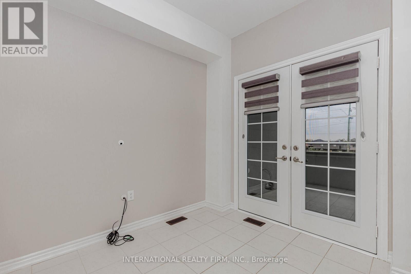 138 Flagg Avenue, Brant, Ontario  N3L 0J8 - Photo 17 - X12652490