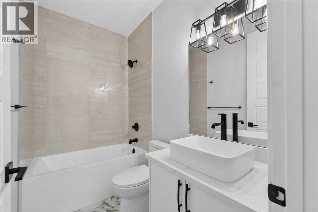 98 Waterford Crescent, Chestermere, Alberta  T1X 3A2 - Photo 6 - A2276144