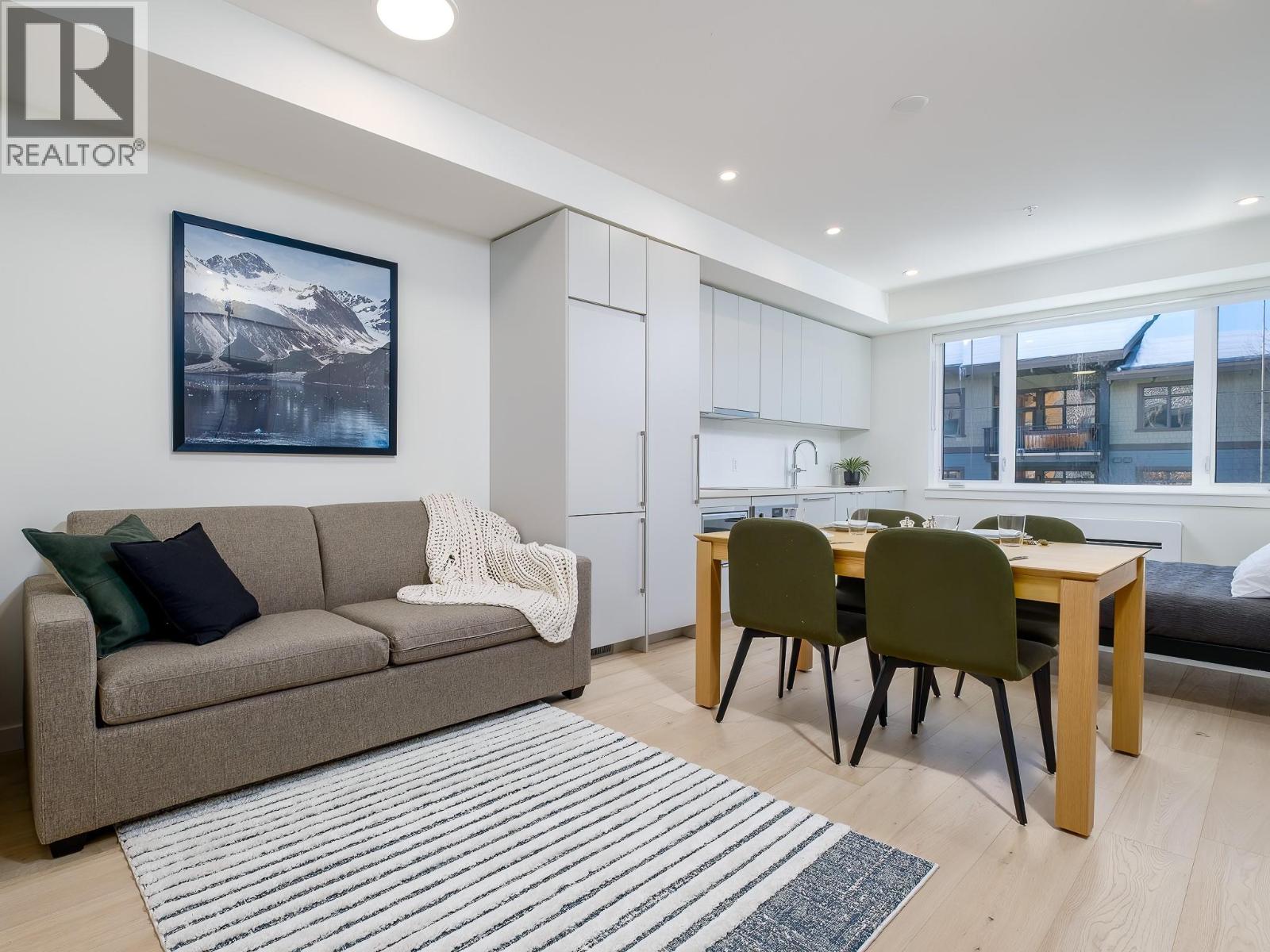 4280 Red Mountain Road Unit# 209, Rossland, British Columbia  V0Y 1G0 - Photo 4 - 10371395