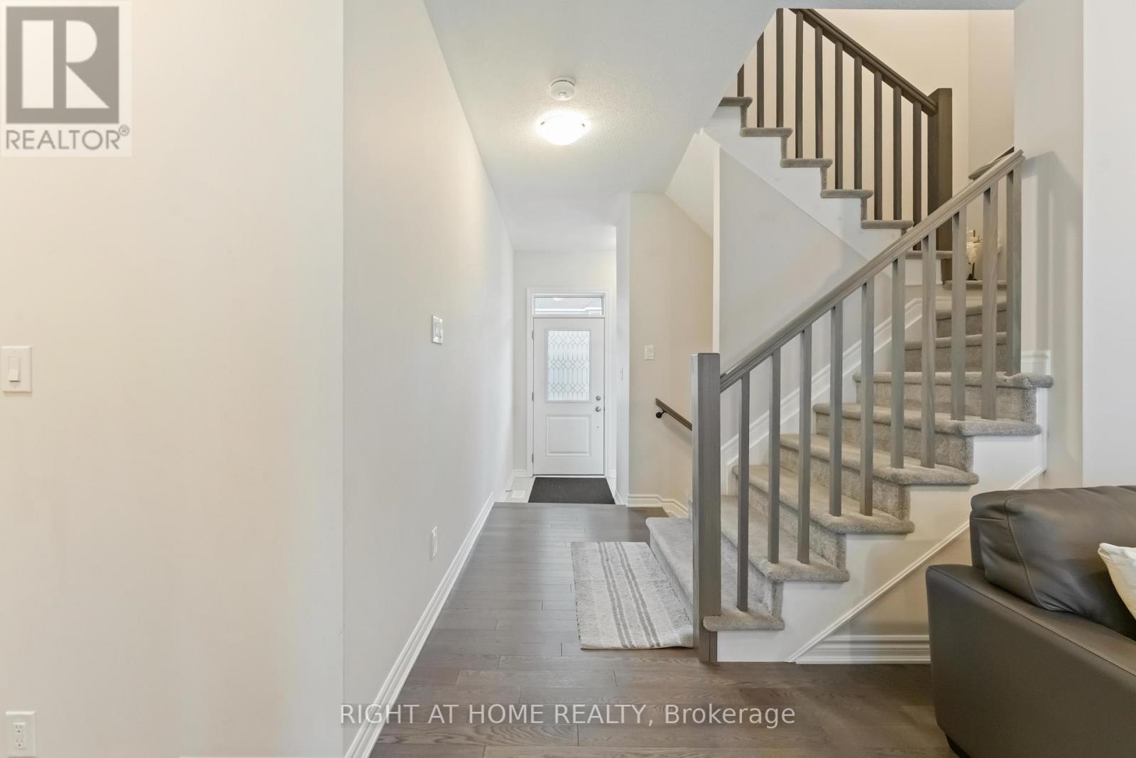 46 Focality Crescent, Ottawa, Ontario  K2J 6W7 - Photo 4 - X12527776