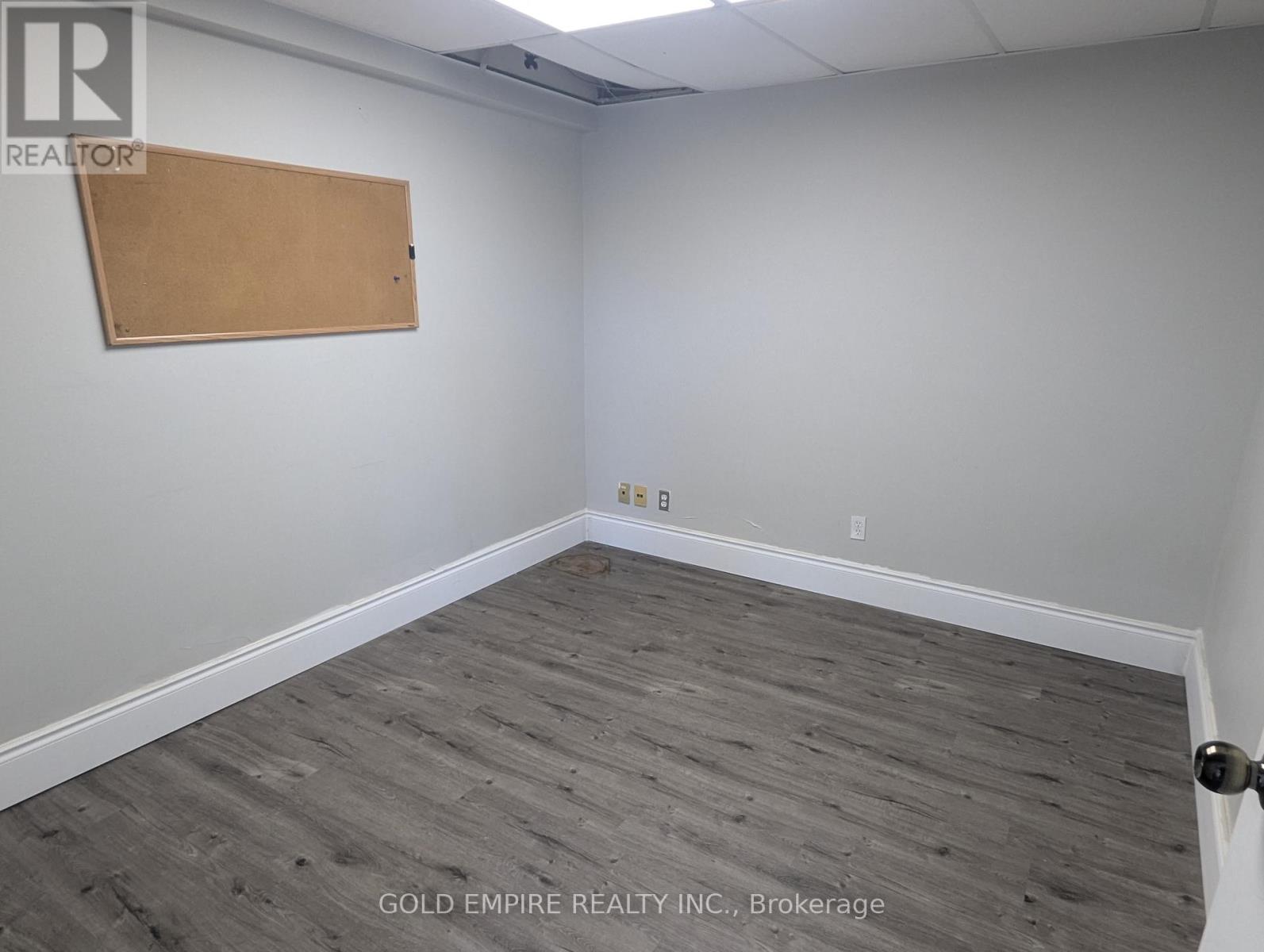 #7 - 41 Mondamin Street, St. Thomas, Ontario  N5P 2V3 - Photo 6 - X12652528