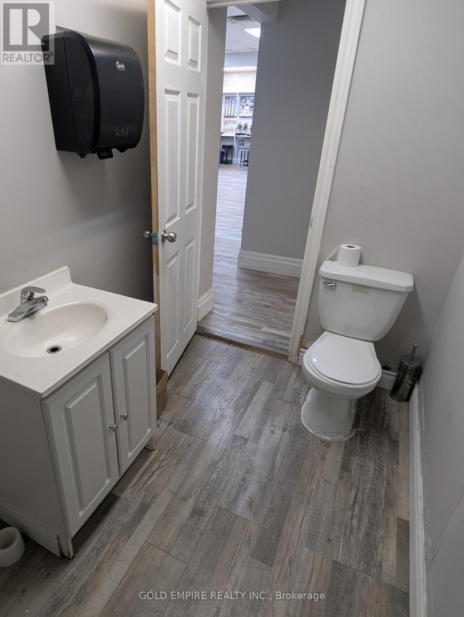 #6 - 41 Mondamin Street, St. Thomas, Ontario  N5P 2V3 - Photo 9 - X12652530