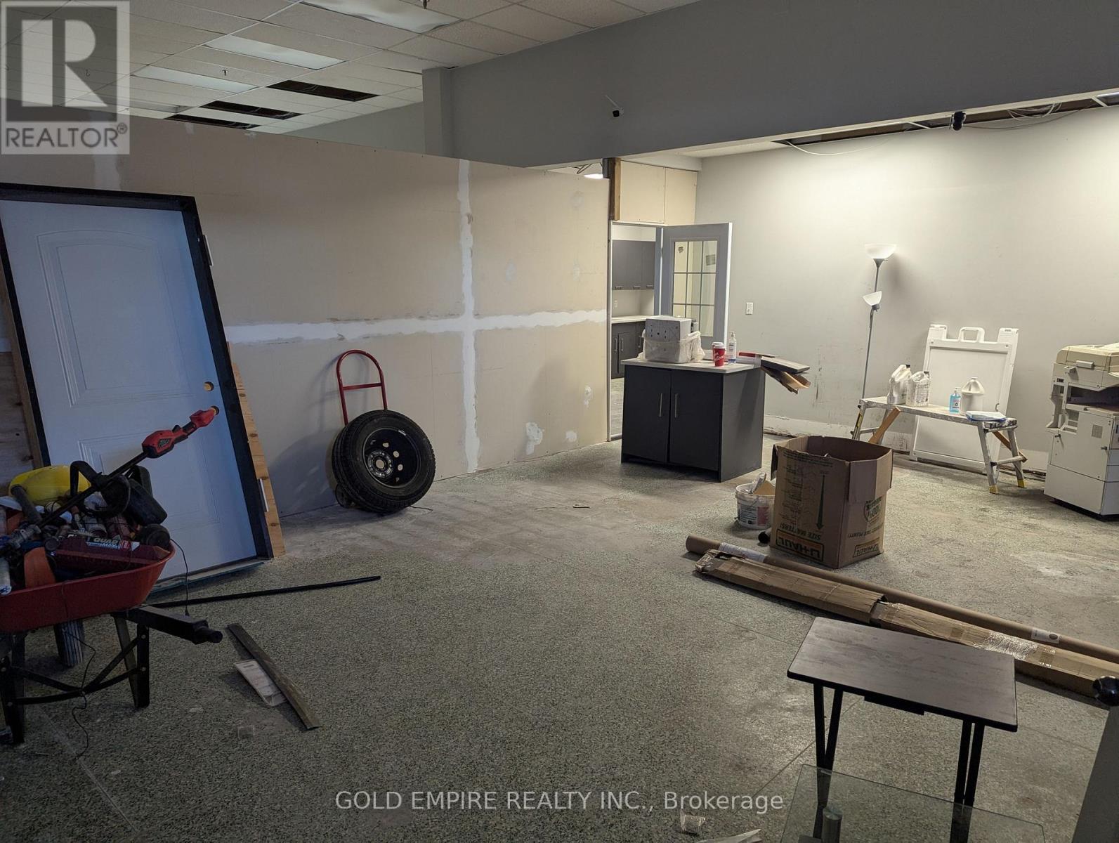 #3 - 41 Mondamin Street, St. Thomas, Ontario  N5P 2V3 - Photo 5 - X12652534