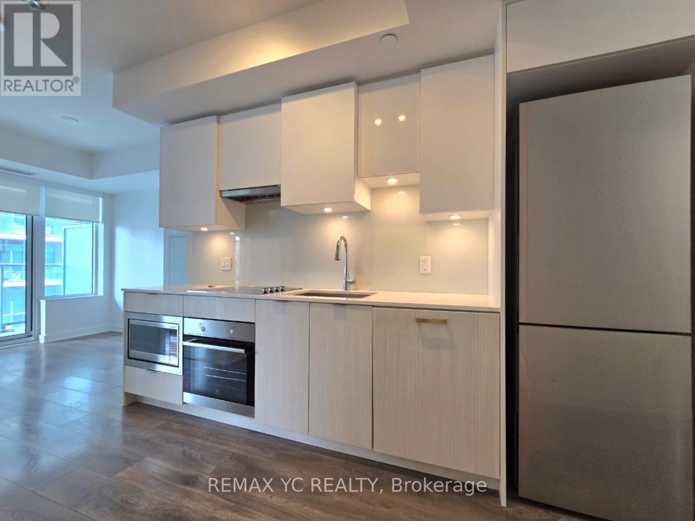 3015 - 195 Redpath Avenue, Toronto, Ontario  M9P 0E4 - Photo 6 - C12652516