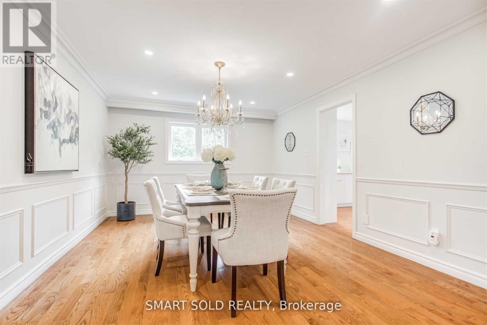 45 Abbeywood Trail, Toronto, Ontario  M3B 3B4 - Photo 11 - C12652520