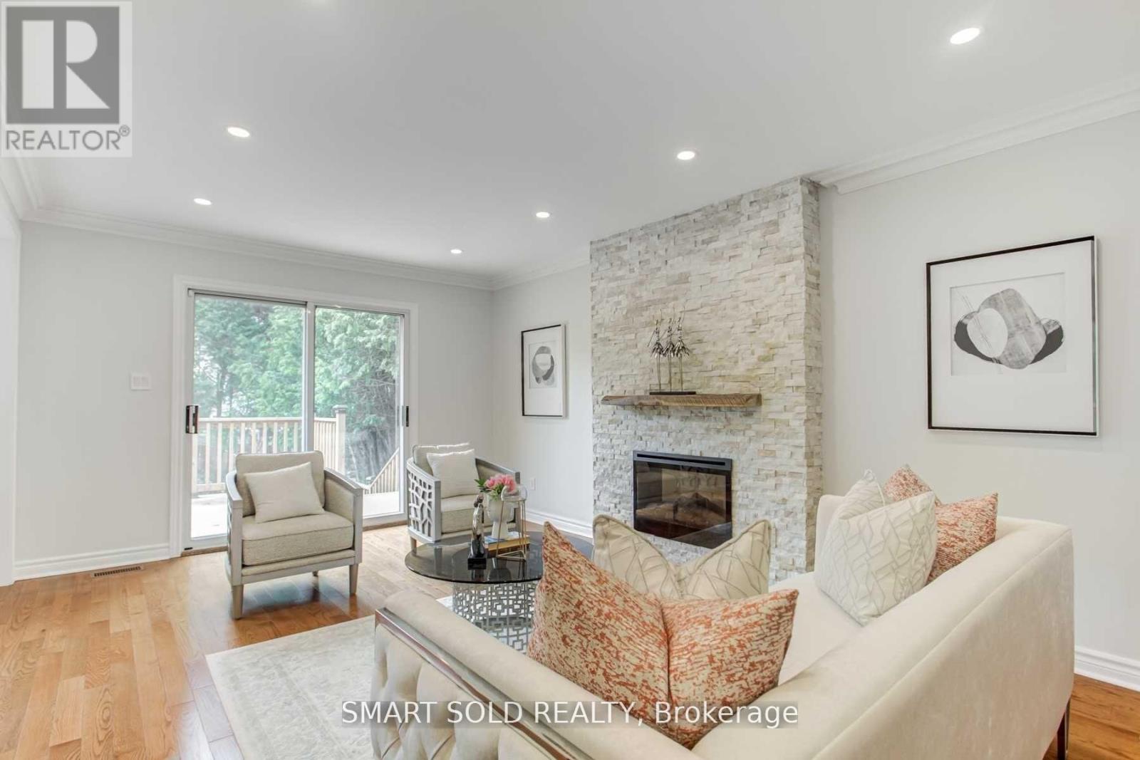 45 Abbeywood Trail, Toronto, Ontario  M3B 3B4 - Photo 14 - C12652520