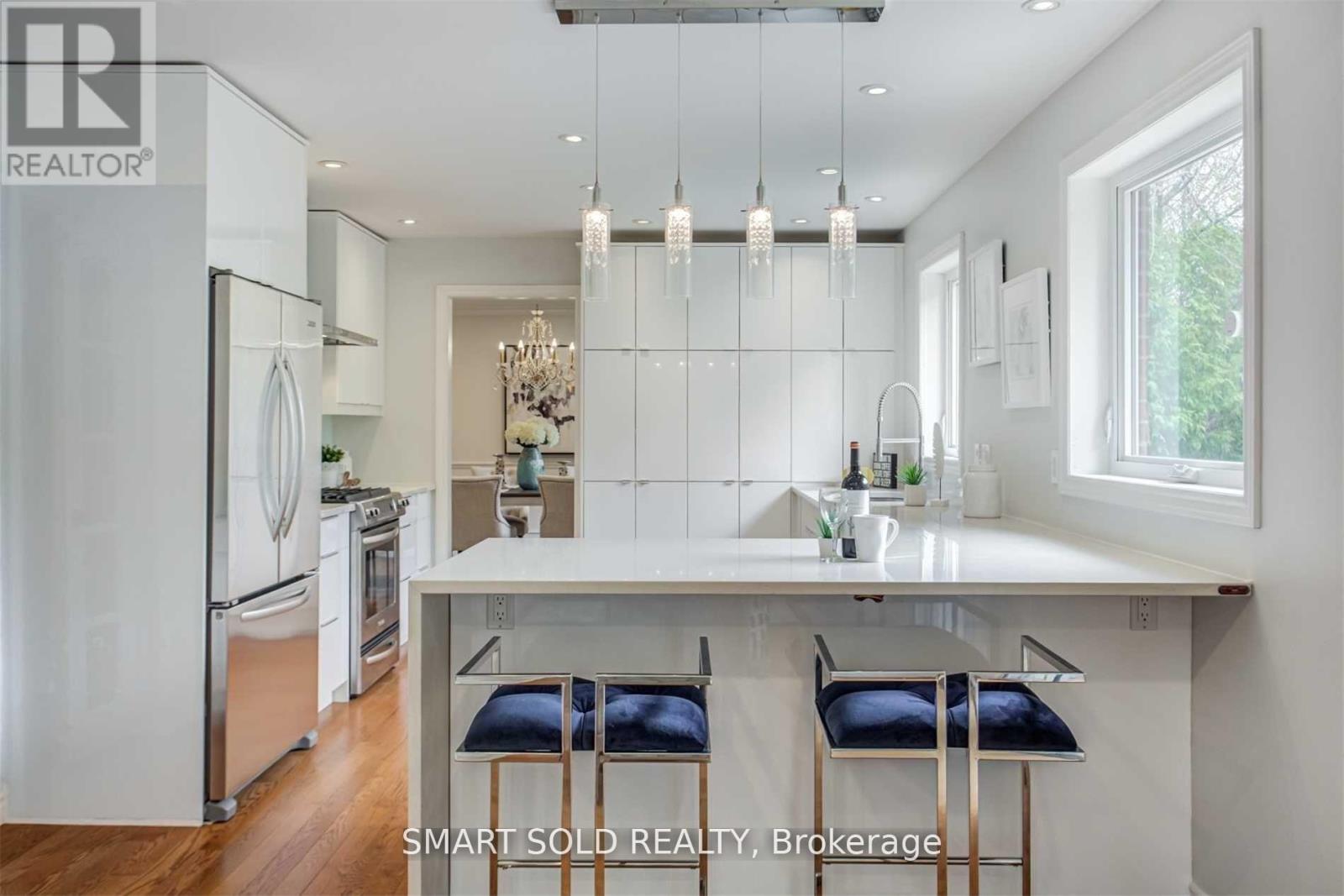 45 Abbeywood Trail, Toronto, Ontario  M3B 3B4 - Photo 17 - C12652520