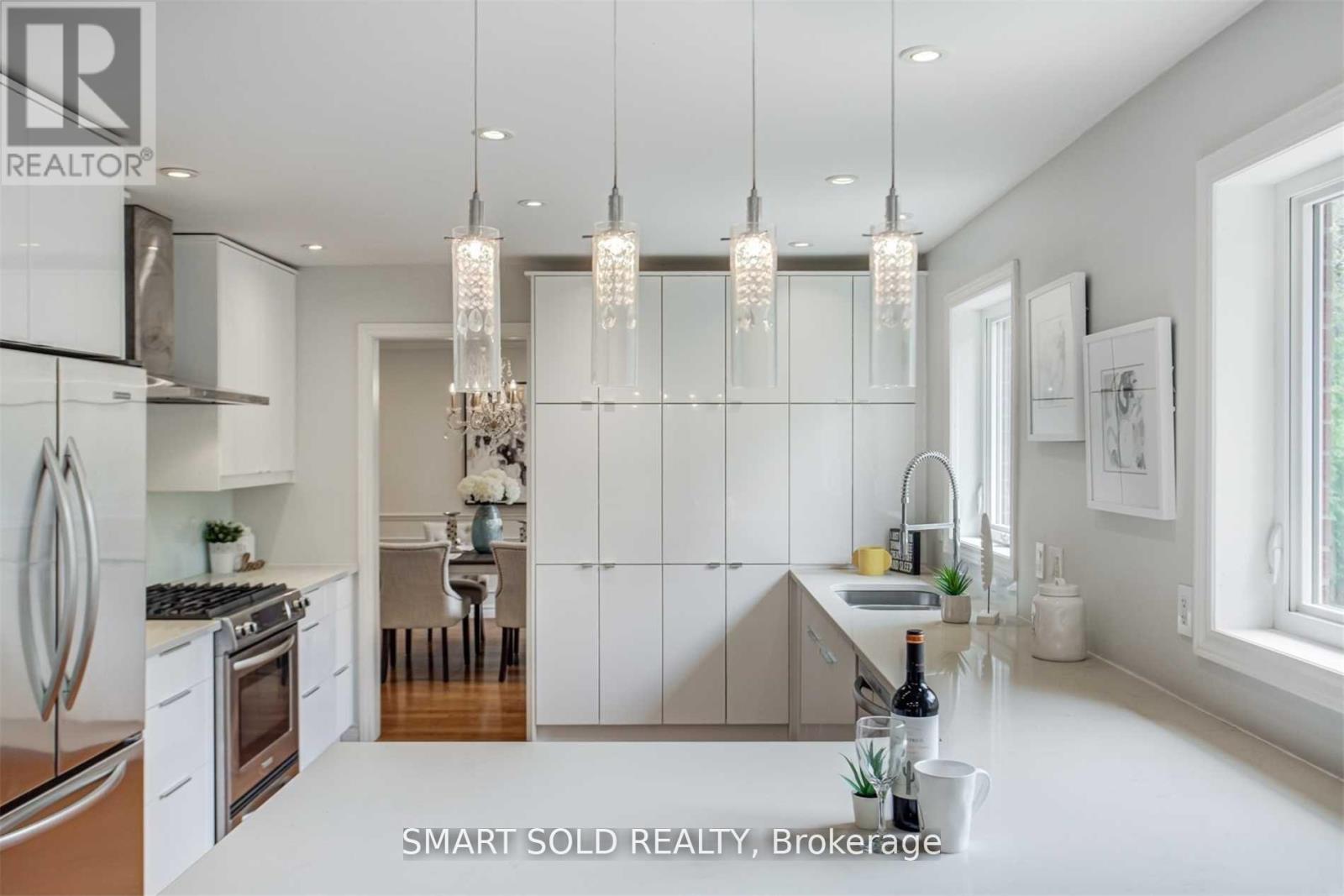 45 Abbeywood Trail, Toronto, Ontario  M3B 3B4 - Photo 19 - C12652520