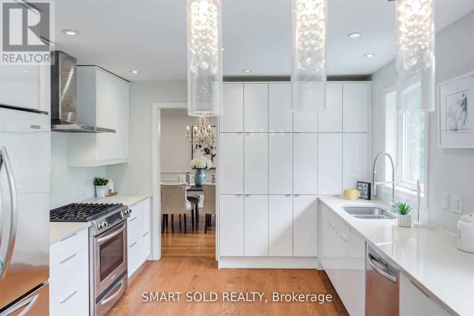 45 Abbeywood Trail, Toronto, Ontario  M3B 3B4 - Photo 20 - C12652520