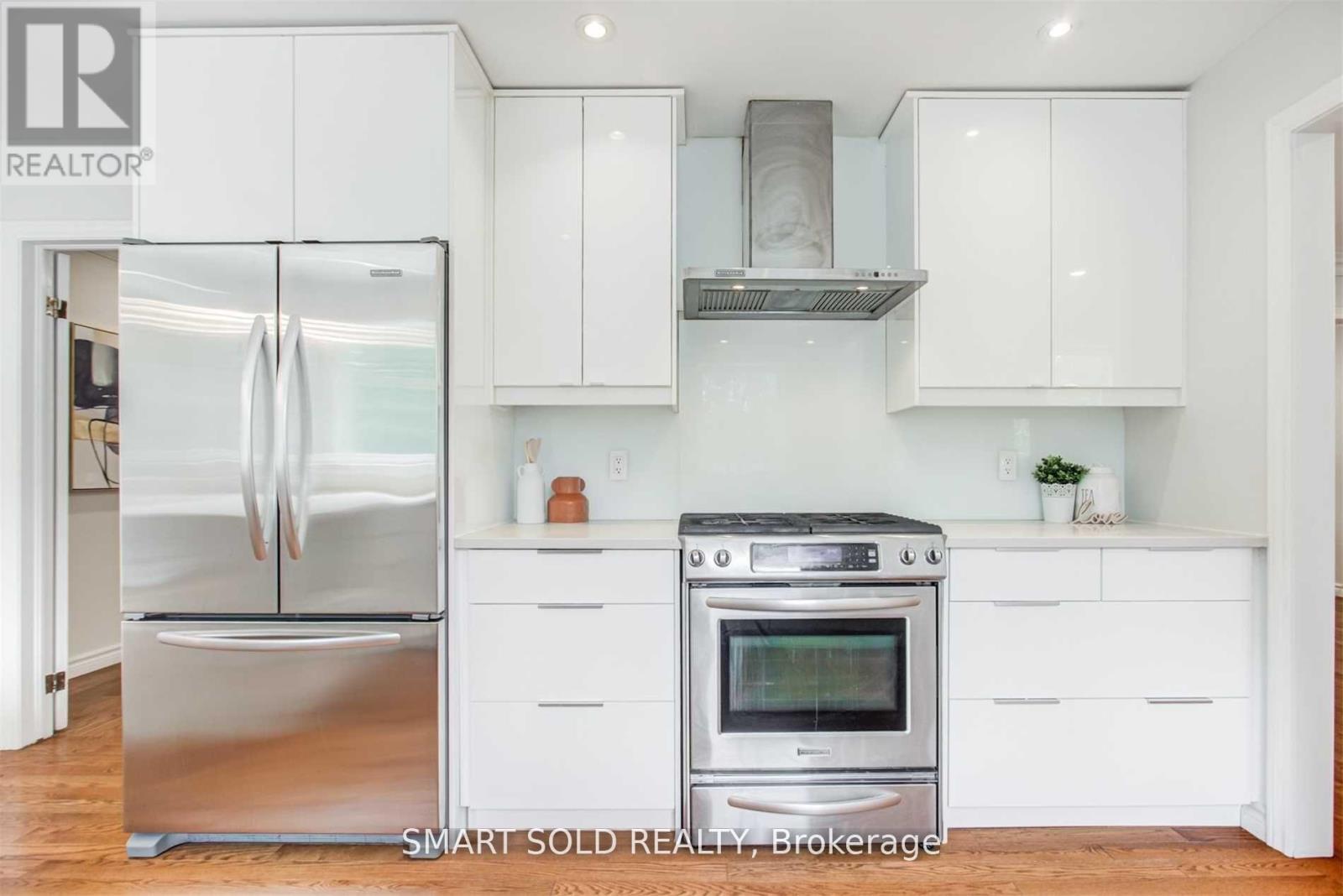 45 Abbeywood Trail, Toronto, Ontario  M3B 3B4 - Photo 21 - C12652520