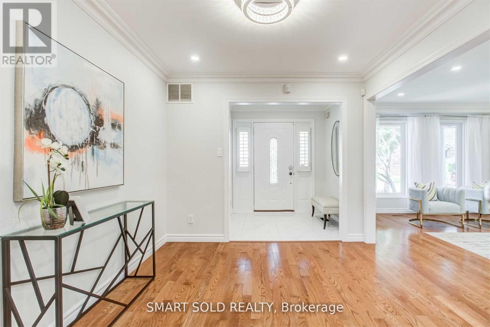 45 Abbeywood Trail, Toronto, Ontario  M3B 3B4 - Photo 4 - C12652520