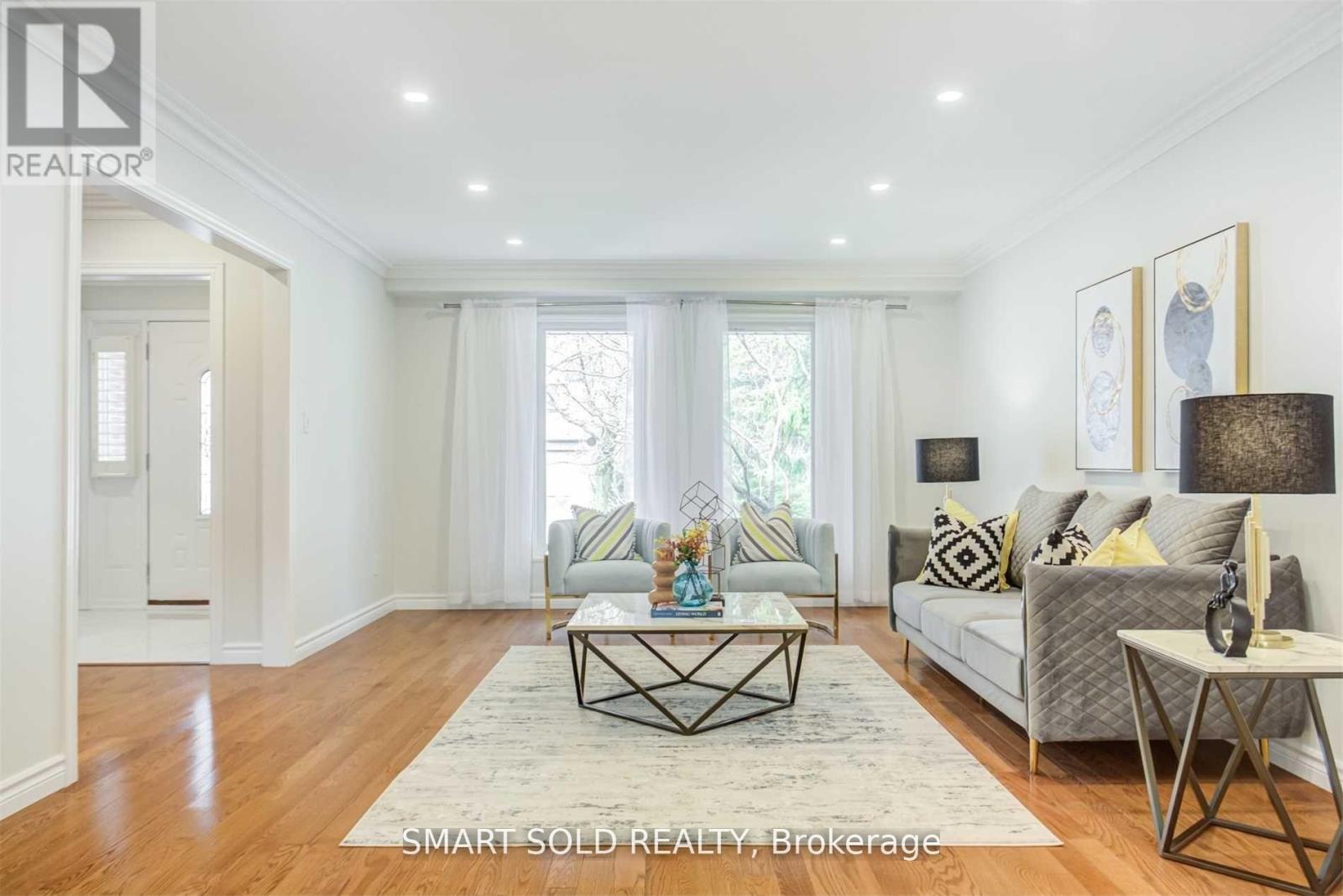 45 Abbeywood Trail, Toronto, Ontario  M3B 3B4 - Photo 6 - C12652520