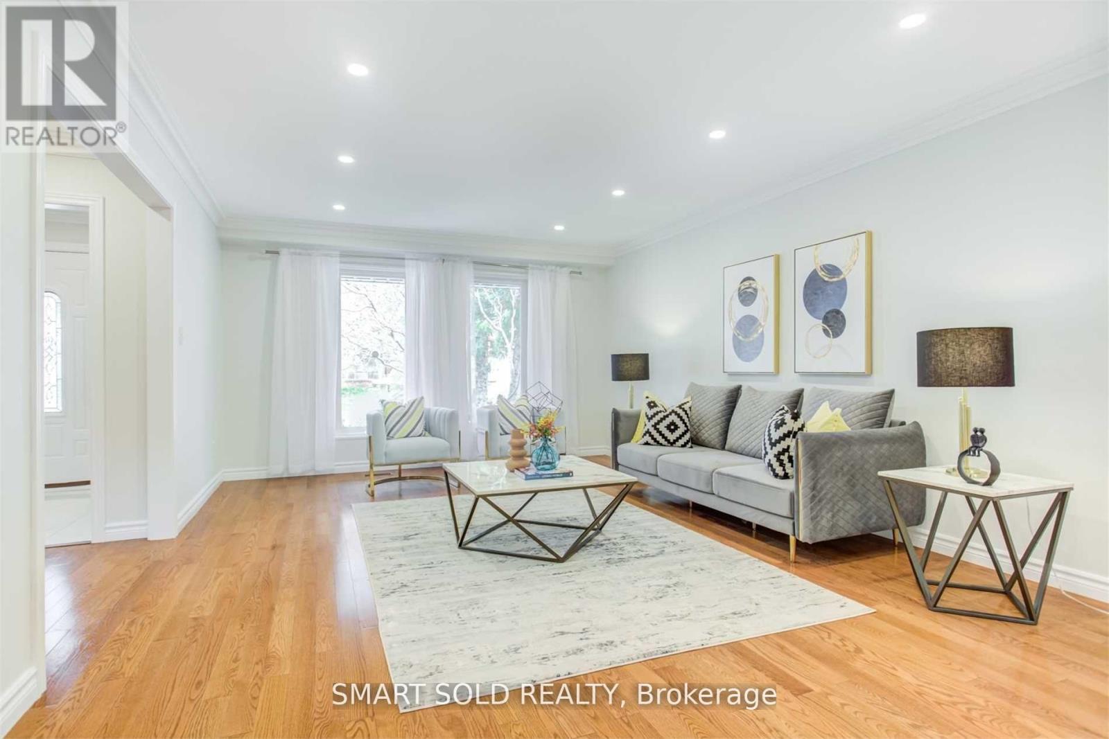 45 Abbeywood Trail, Toronto, Ontario  M3B 3B4 - Photo 7 - C12652520