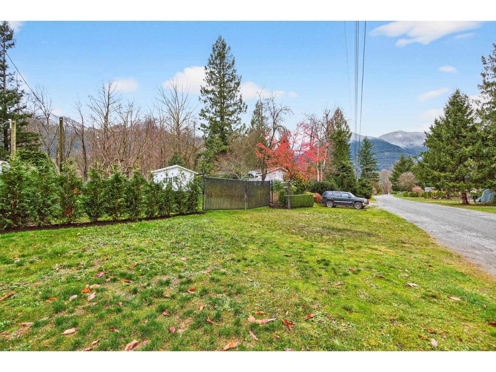 12051 Hodgkin Road, Mission, British Columbia  V0M 1N0 - Photo 3 - R3075071