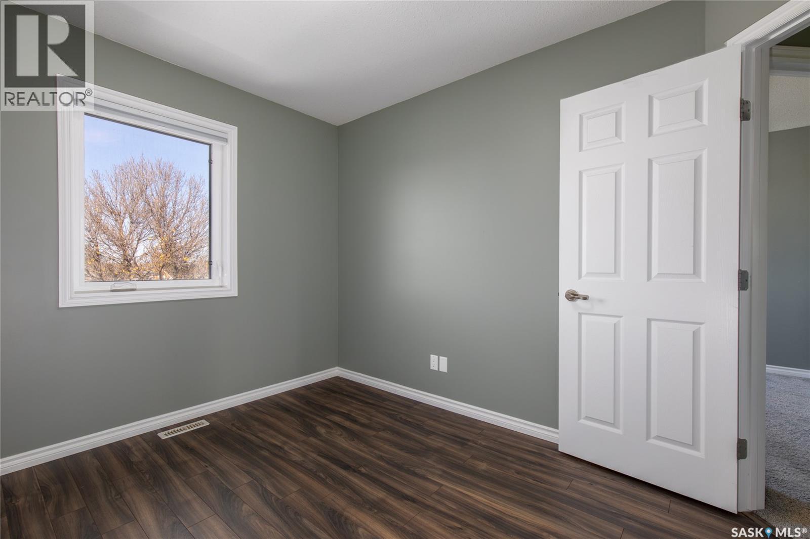 66 Iroquois Street E, Moose Jaw, Saskatchewan  S6H 4S8 - Photo 36 - SK020654