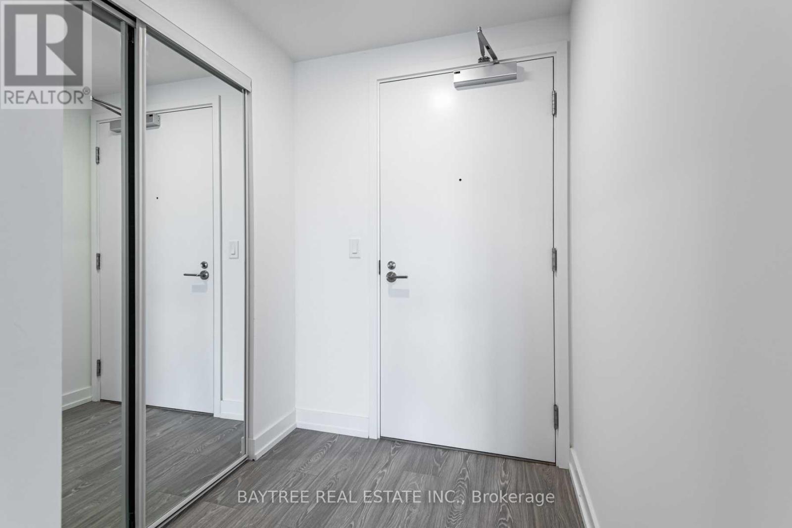 503 - 19 Western Battery Road, Toronto, Ontario  M6K 3S4 - Photo 4 - C12652554