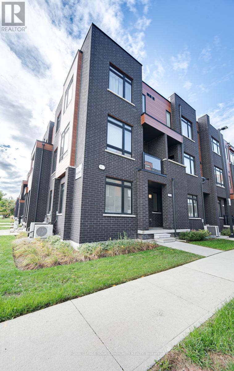 72 - 370c Red Maple Road, Richmond Hill, Ontario  L4C 5T4 - Photo 2 - N12652542